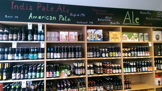 Biervana - Ordentlich sortierte Regale